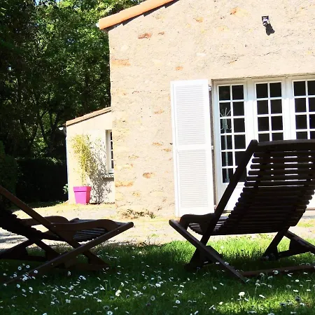 Casa de Férias Le Du Petit Plessis