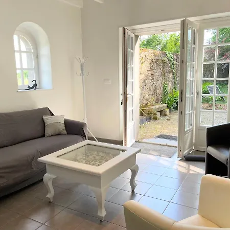 Le Du Petit Plessis Holiday home *